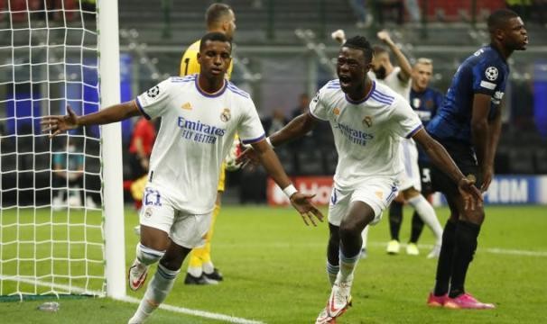 云开体育官网-国米被绝杀却未遭 “差评” 欧冠翻身仗何时到来？