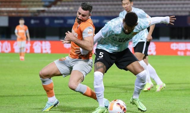 4轮首胜！武汉追平广州双雄 保级生死战愈演愈烈