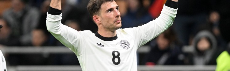 云开体育-法尔克：拜仁可能提拔青训小将接替格雷茨卡 今夏想重金补强边锋