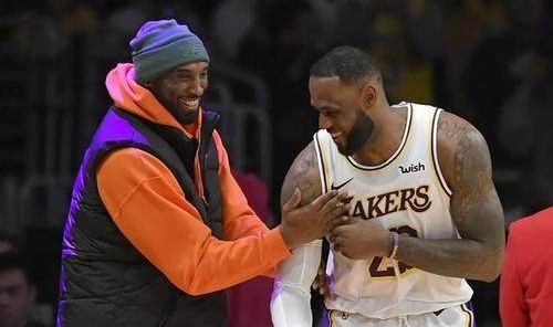 云开体育官网-詹姆斯：时间会治愈一切 科比的传奇是永恒的